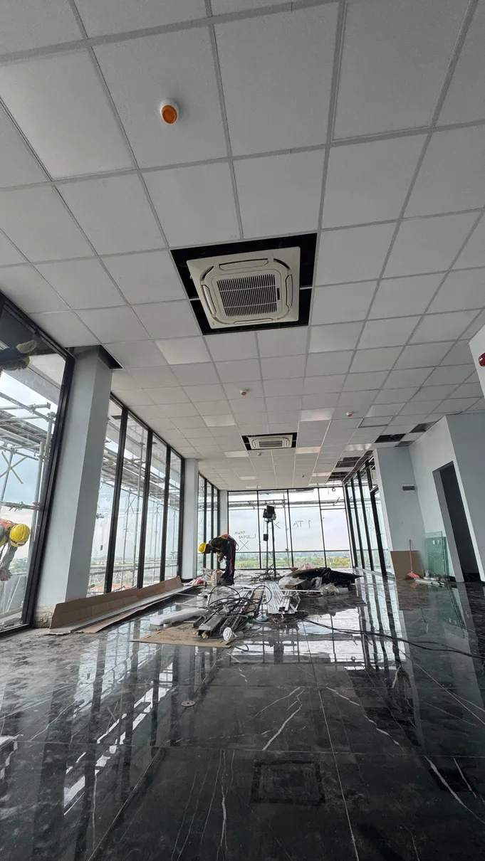 Glasswall DPPU Bandara Dhoho