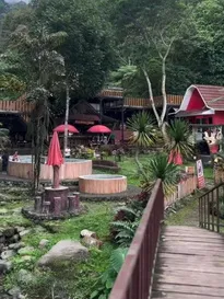 Kafe dan wisata Lobstersiana Dlundung, Trawas, dibangun SBS